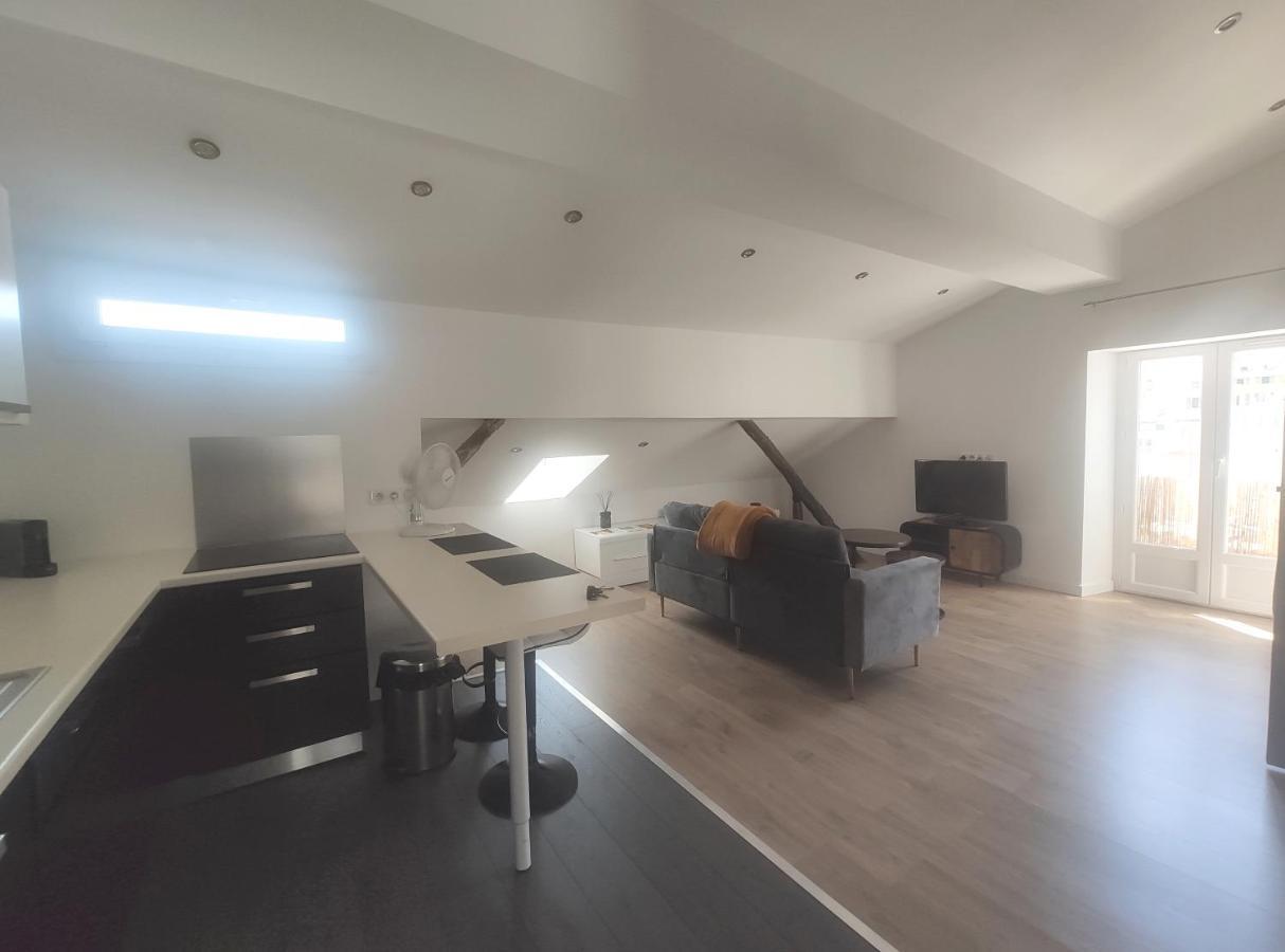 Апартаменты Beau T2 Sur Le Vieux Port, Centre De Bastia Бастия Экстерьер фото